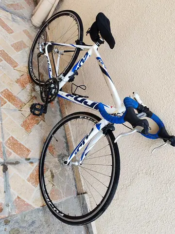Road bike