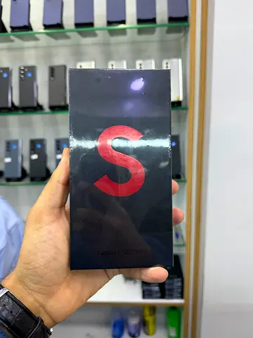 Samsung Galaxy S22 Ultra 256GB Brand New Box Packed