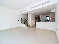 Flexible Cheques | Landscaped garden | Brand New