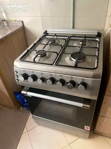 الشارقة