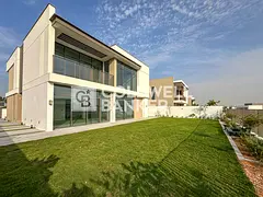 Private Garden | Amazing Community | Huge Layout