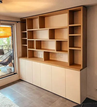 Stylish and Modern Floating Shelf Unit for Your Living Space