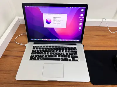 Apple MacBook Pro 2.2 GHz Quad-Core i7 ,15” ,Mid 2015, 16 GB DDR3 ,500GB SSD, INTEL Iris Pro 1536MB