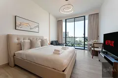 Arjan's Chic Studio with Cinema and Game Room