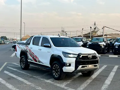 2022 Toyota Hilux GL Advanture Modified - 2.7L V4 - AWD 4x4 -GCC- Rear Camera  - Patrol
