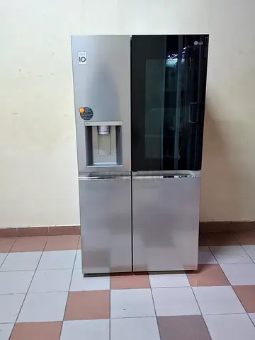 Lg fridge freezer LG Brand Instaview Latest New Model Fridge freezer, 
With Water dispenser and ice