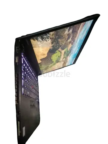 LENOVO THINKPAD T470, 14 SCREEN CORE 15,  7 GENERATIONS, 8 GB RAM AND 256 SSD