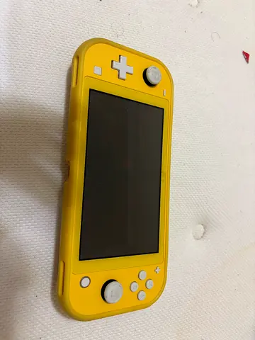 Nintendo Switch Lite in Vibrant Yellow - Excellent Condition!