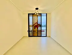 6 cheque payment / deposit cash/with balcony / brand new building / ready to move ?