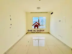 6 cheque payment/deposit cash/ ready to move / very huge apartment ?