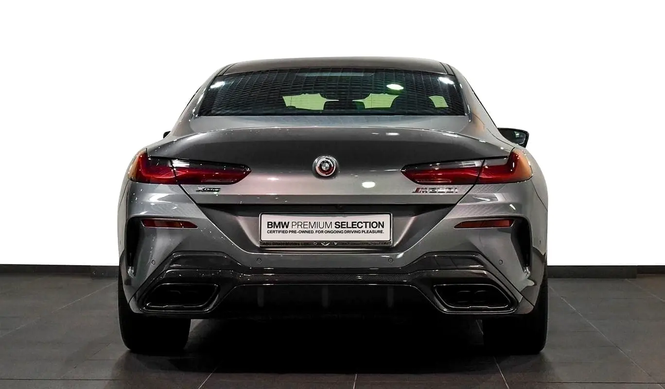 BMW 8-Series 2023