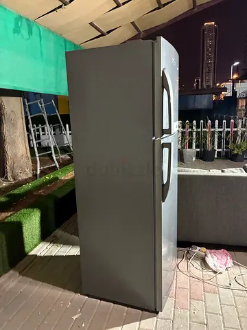 Reliable Silver Refrigerator for Sale