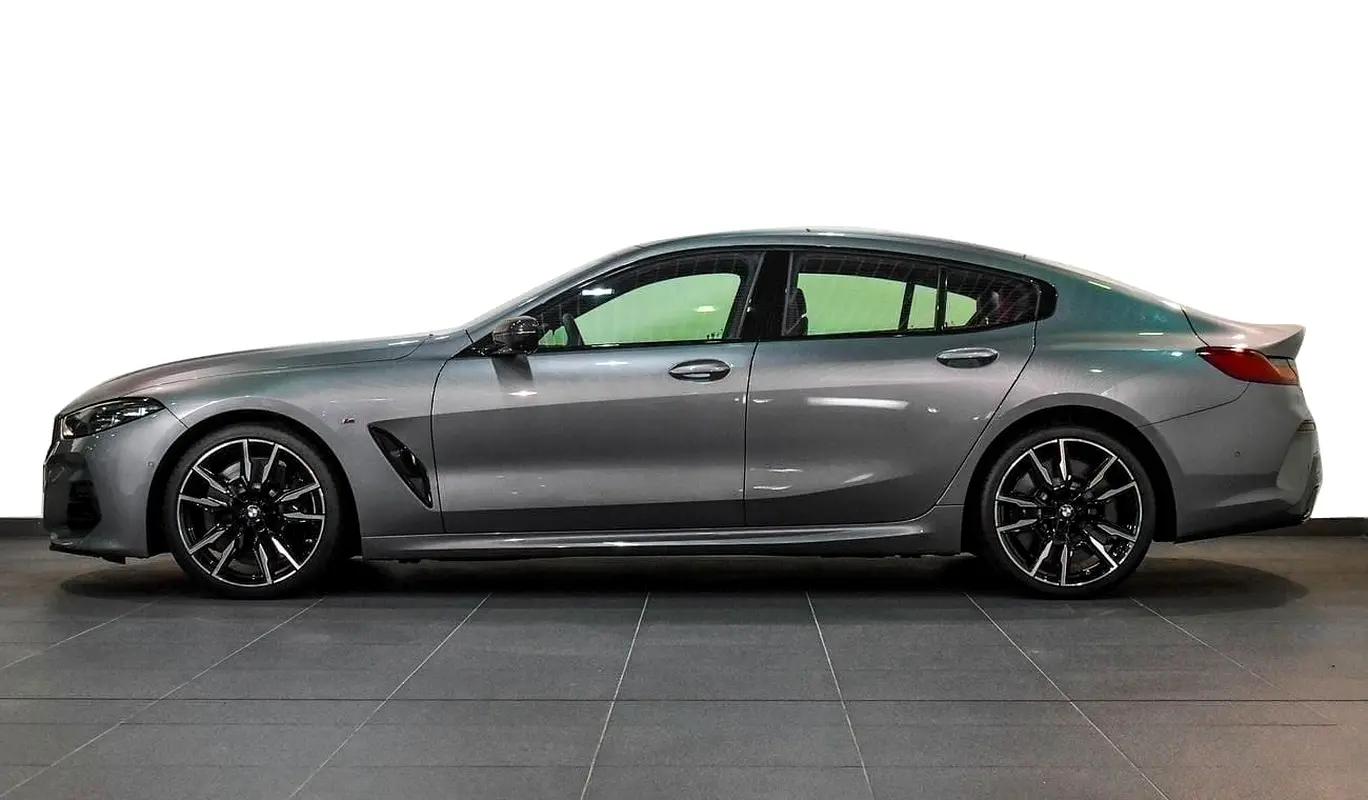 BMW 8-Series 2023