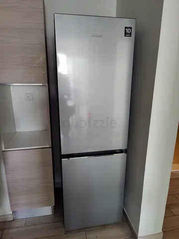 Hitachi Bottom Mount Refrigerator Silver color