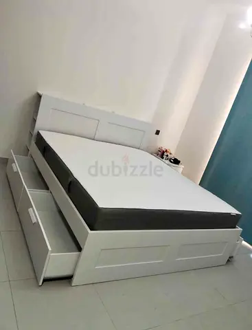 IKEA brimness king size 180×200cm bed frame with headboard+ 4 big storage drawers with IKEA mattress