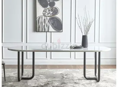 Dining table 8 seats marble