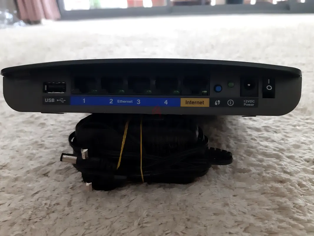 ROUTER, LINKSYS 2 Pcs