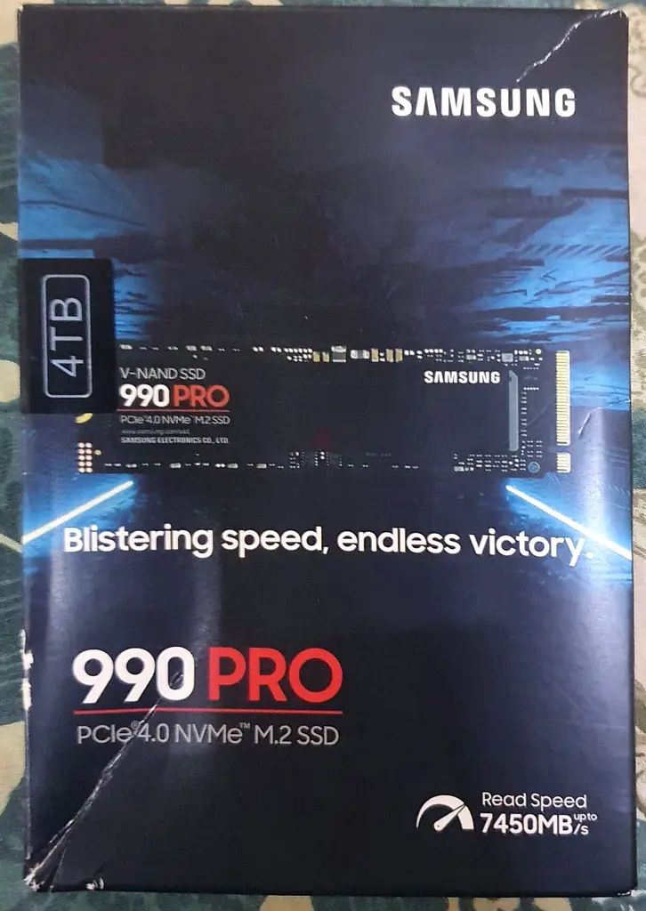 Samsung 990 PRO 4TB NVMe M.2 SSD - Blistering Speed for All Your Needs