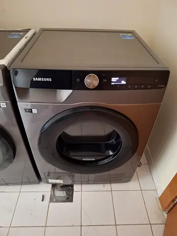 Samsung latest model heat pump dryer 9kg capacity