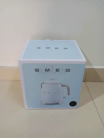 Smeg KLF05BLEU 50s Retro Style mini Kettle, 0.8 L