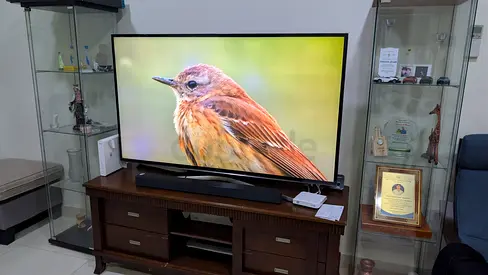 Samsung 60 Smart TV - Excellent Condition