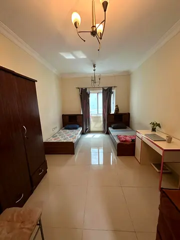 Room for sharing - Only north indian Girl