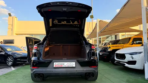 Porsche Cayenne Coupe, миниатюра 9