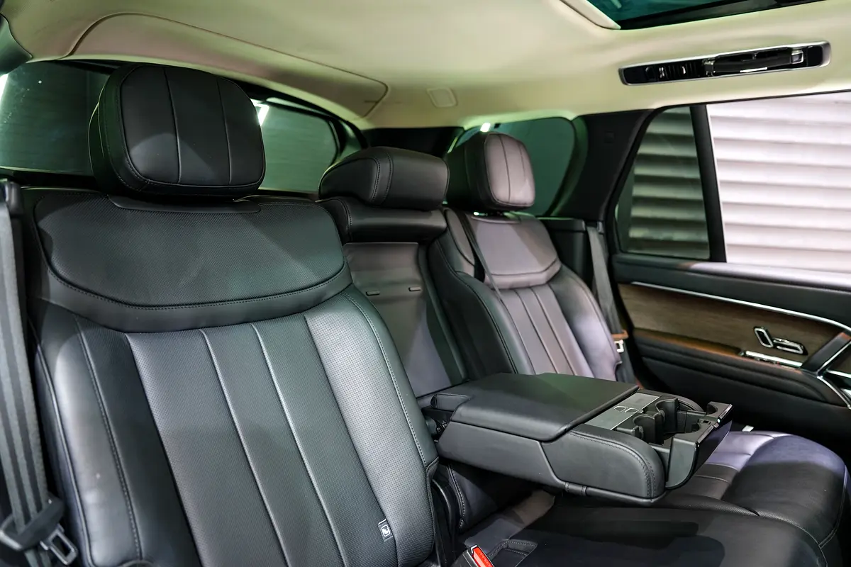 Land Rover Range Rover 2024