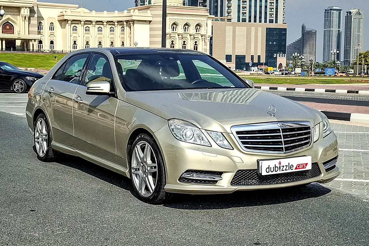 Mercedes-Benz E-Class 2013 — photo 1 of 15