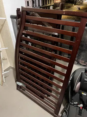 Sturdy Wooden Baby Crib for Sale