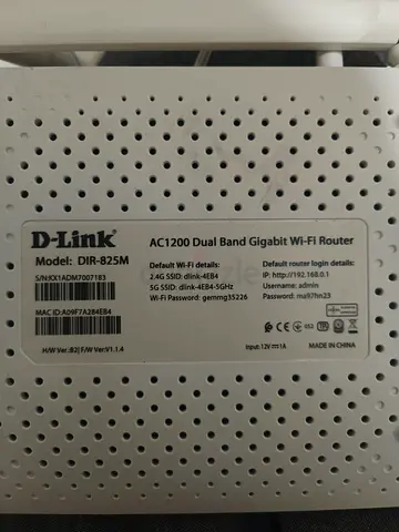 D-Link DIR-825M Dual Band Wi-Fi Router - Reliable Performance