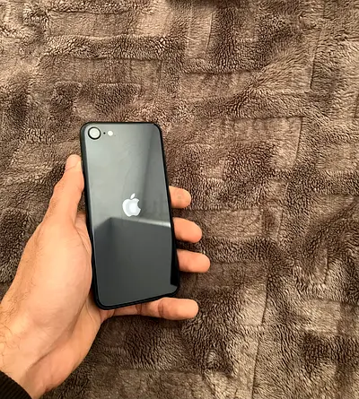 Iphone SE 3rd Gen. Brand new condition