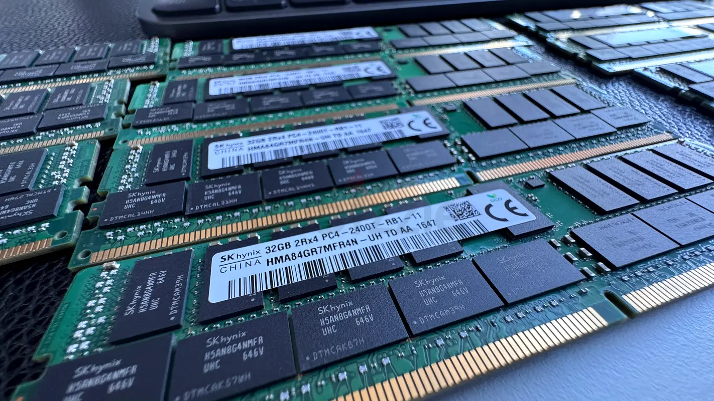16 módulos de memoria RAM DDR4 de alto rendimiento Hynix ECC de 32 GB