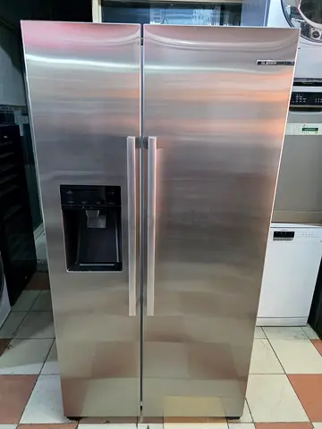 Bosch Series 8 Friage freezer Side by side latest model