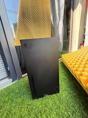 Xbox series X in Great Condition