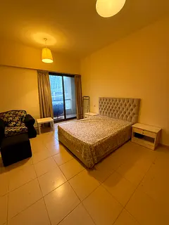 Private room with balacony in jbr for - 2500