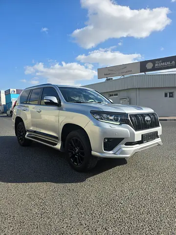 TOYOTA PRADO VXR ADVENTURE 2 YEAR WARRANTY