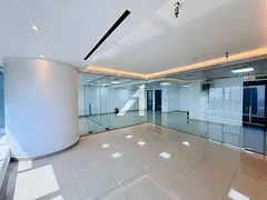 Modern Fitted Workspace | Excellent Accessibility