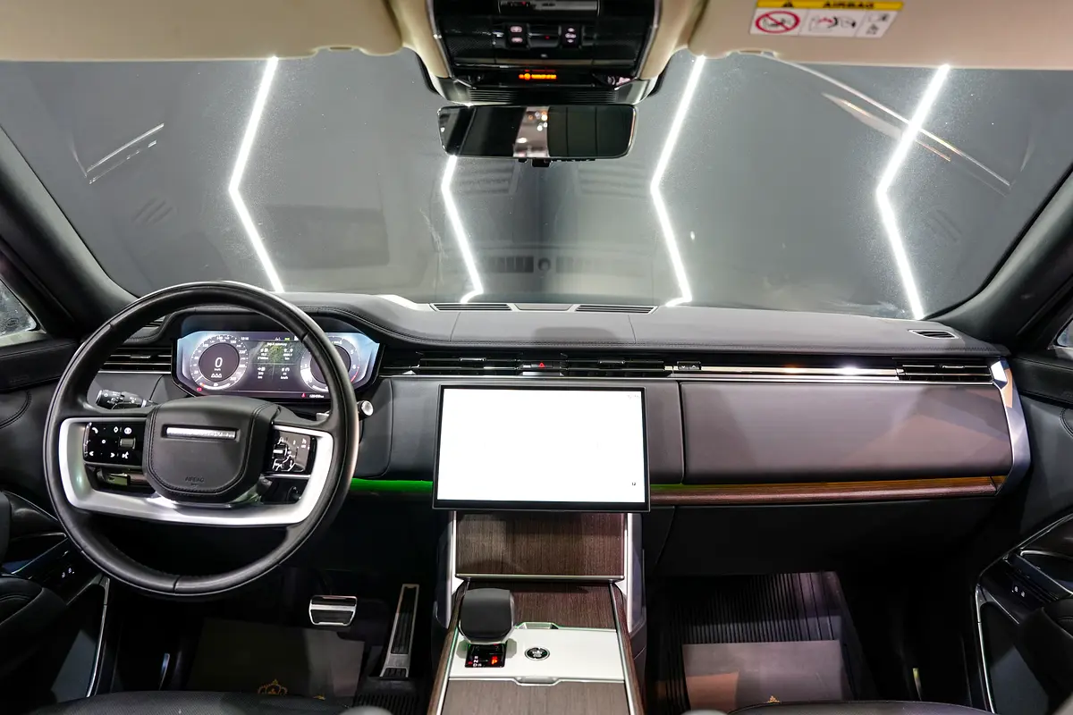 Land Rover Range Rover 2024