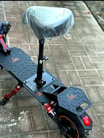 Kugo T5 electric scooter