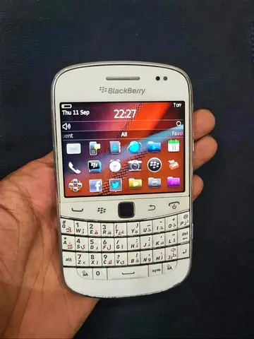 Blackberry 9900