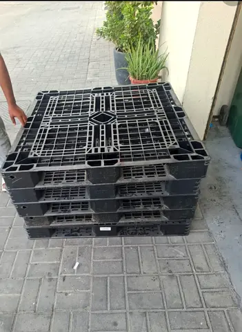used pallets plastic