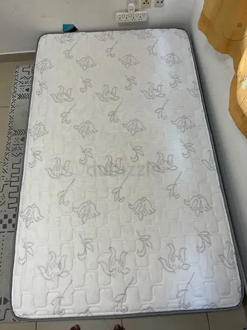 Comfortable and Clean Mattress for Sale