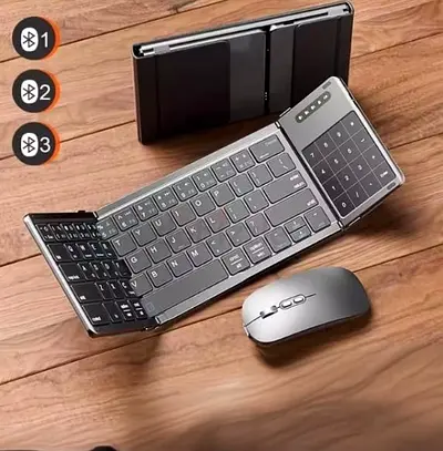 Foldable keyboard and mouse set