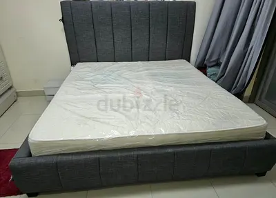 King size bed
