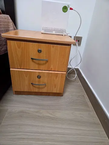 Bed side table