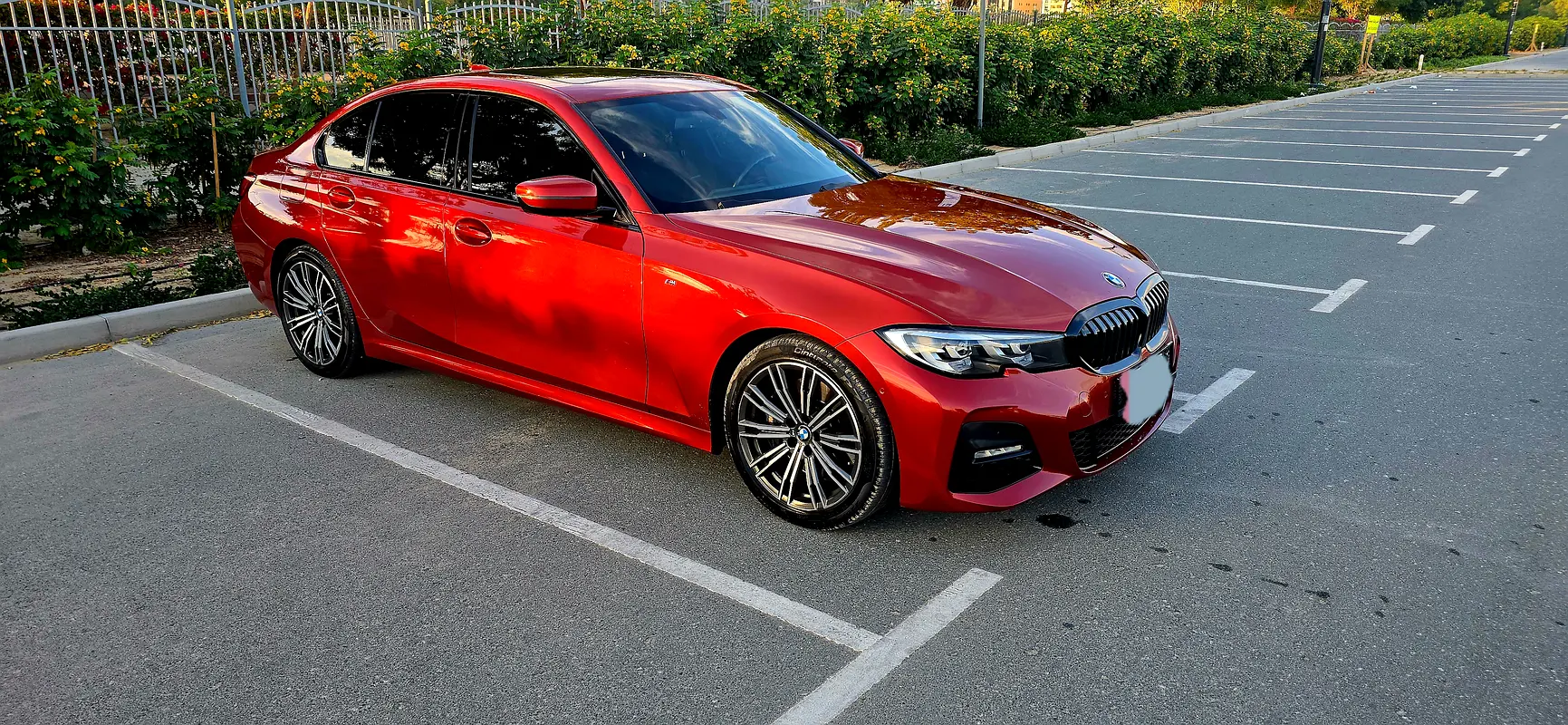 BMW 3-Series 2019 — photo 1 of 17