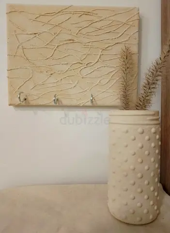 Key holder canvas plus small vase