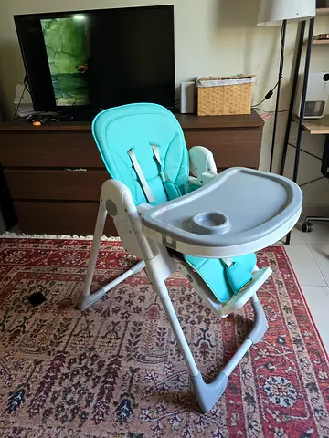 Baby high chair for feeding