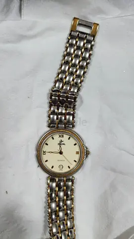Elegant Womens Watch with Gold and Silver Band